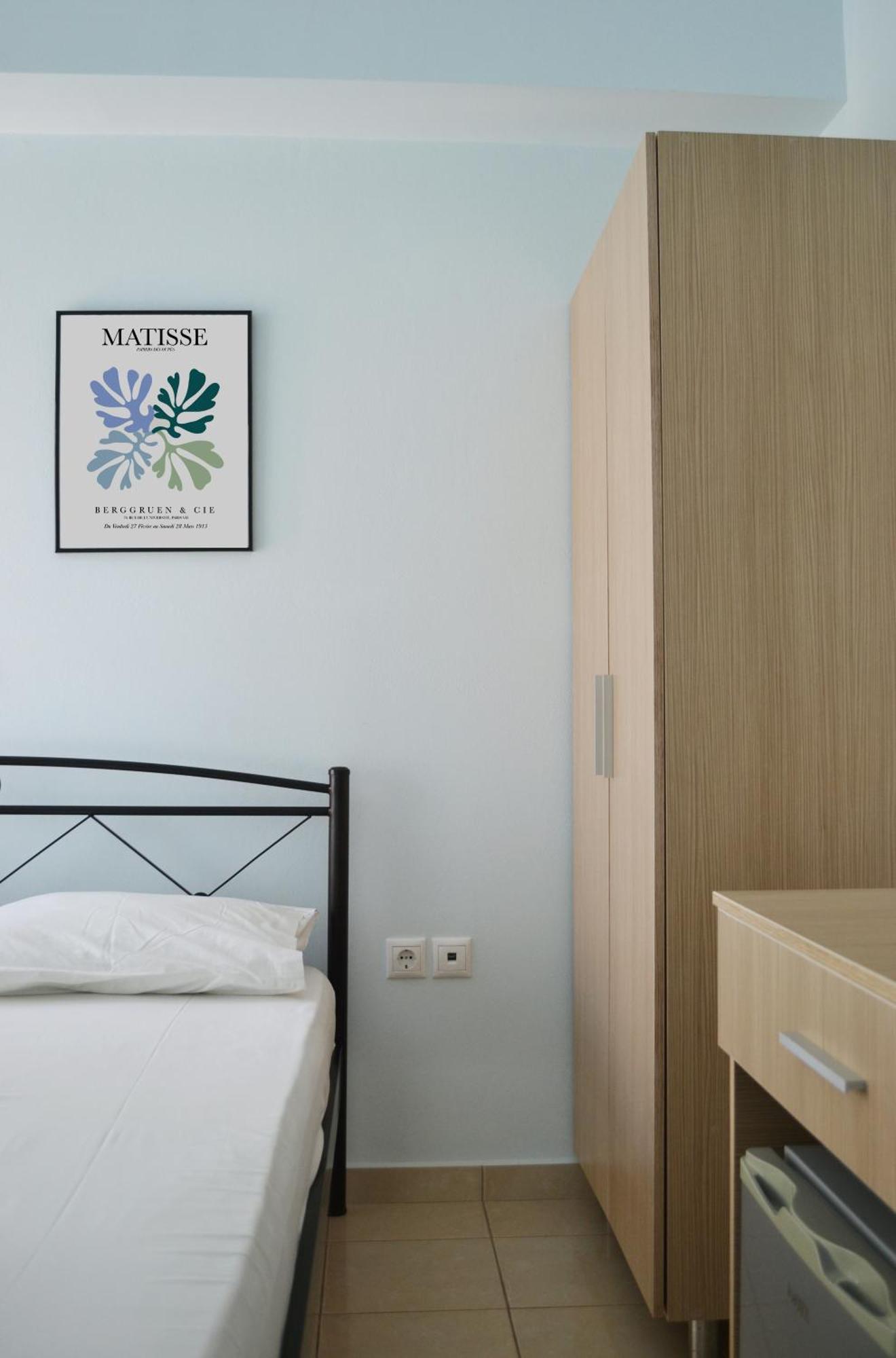 Sunflower Himara Екстер'єр фото
